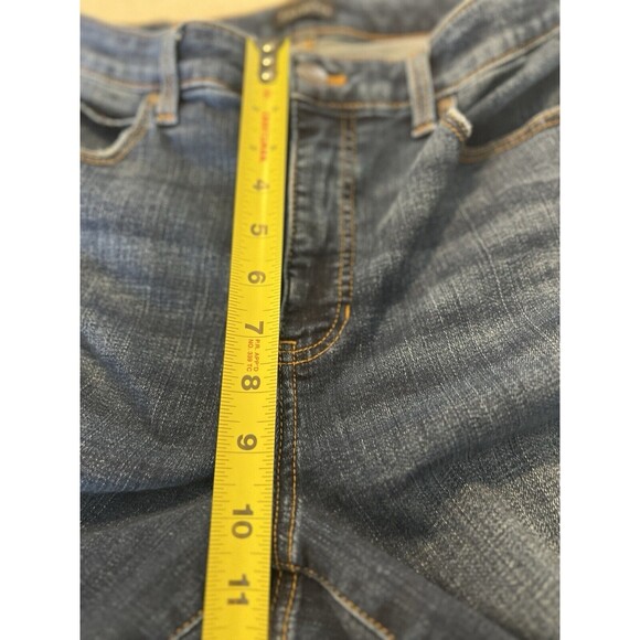 Womens Talbots Jeans Sz 8 Straight Leg Stretch Denim - Picture 3 of 10